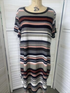 Sauci Plus Women’s Size 2X Knee Length Knit Dress Sheathe Aline Short Sleeves